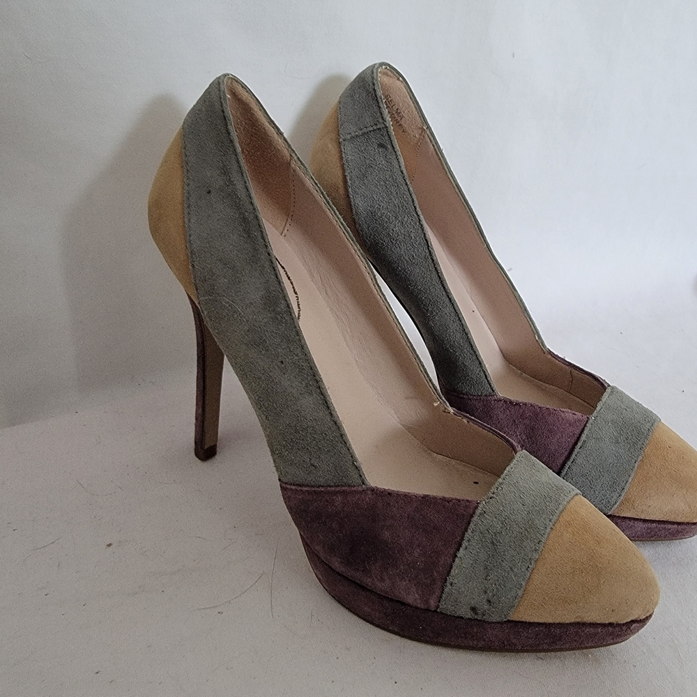 L'Atelier London Women's Suede Heels  Gray Green Gold Taupe Size